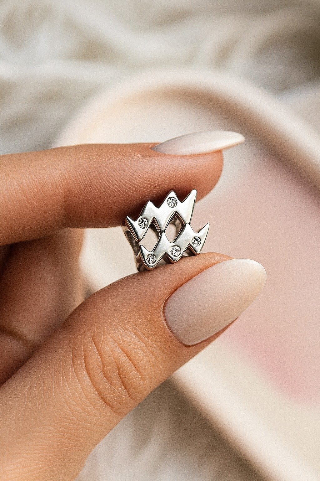CHARM ACUARIO T-1G