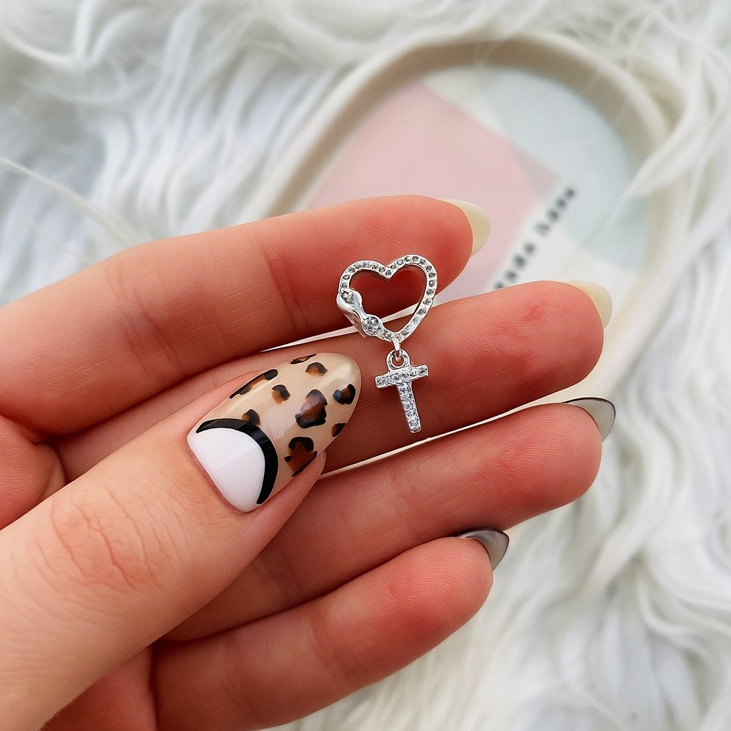 CHARMS AMOR INFINITO LETRA "T"CUBIC T-1F