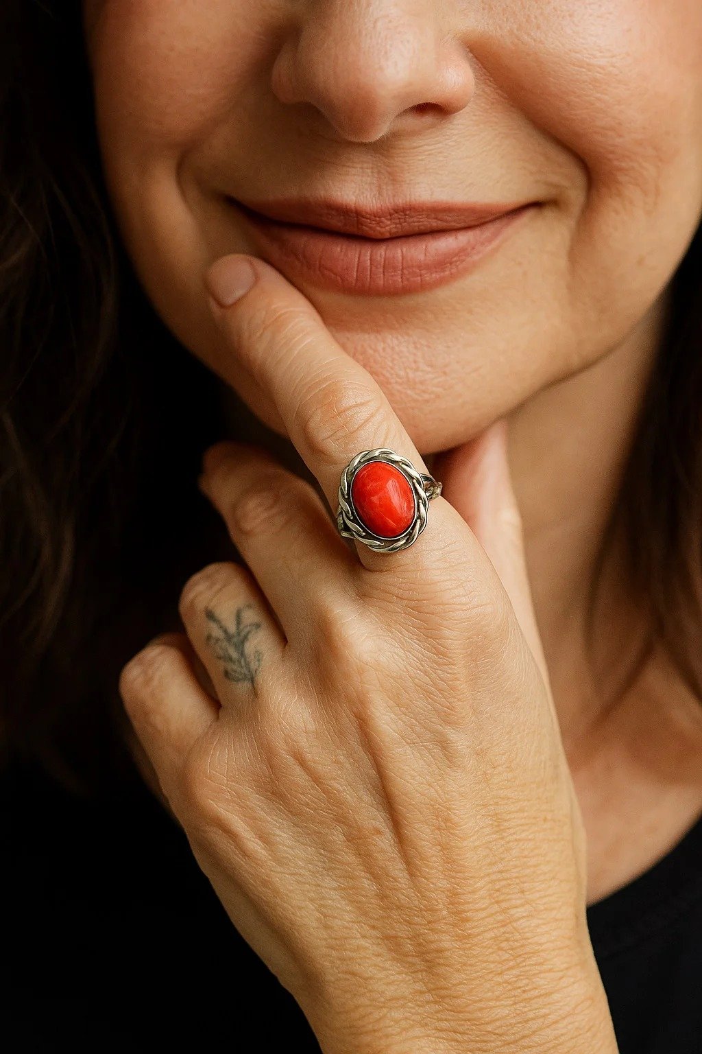 Anillo Piedra rojo C-105A