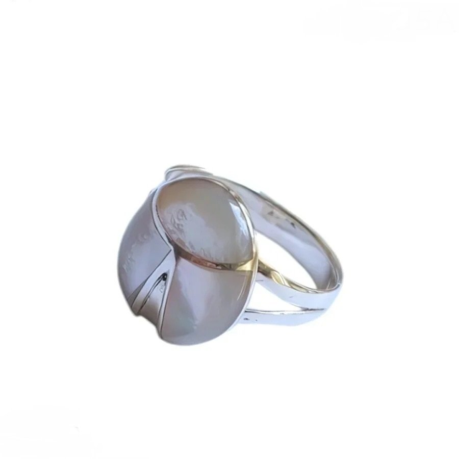 Anillo Nacar Blanco C-105A
