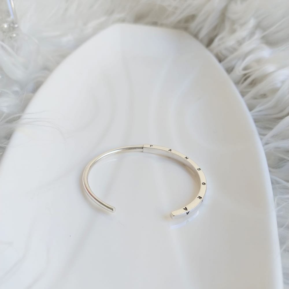 PULSERA ESCLAVA RIGIDA "CON INSCRIPCION" 17cm