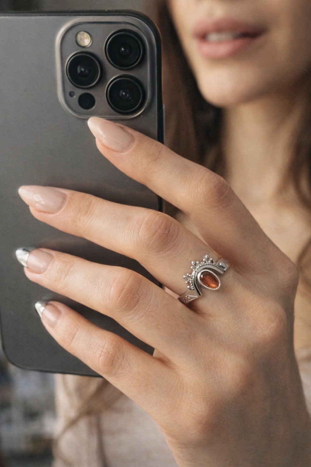 Anillo MANDALA GRANATE ROJO C-111C