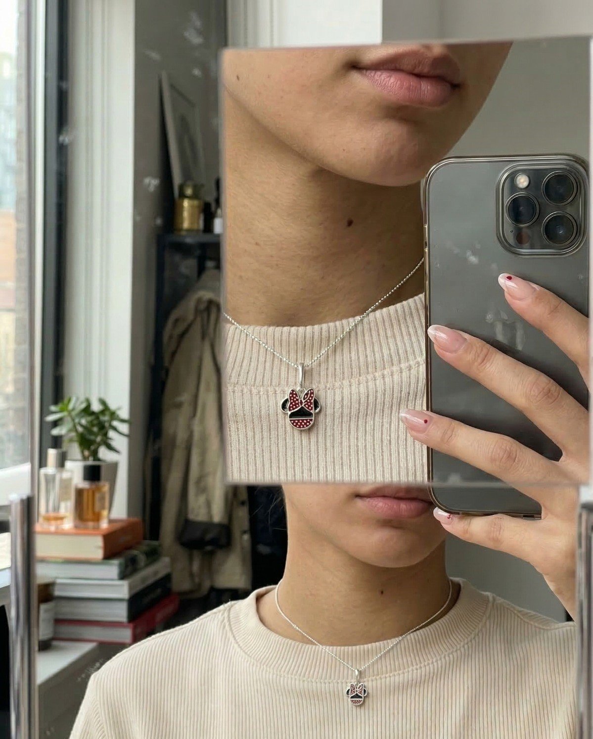 CHARMS MINNIE MOUSE T-1E