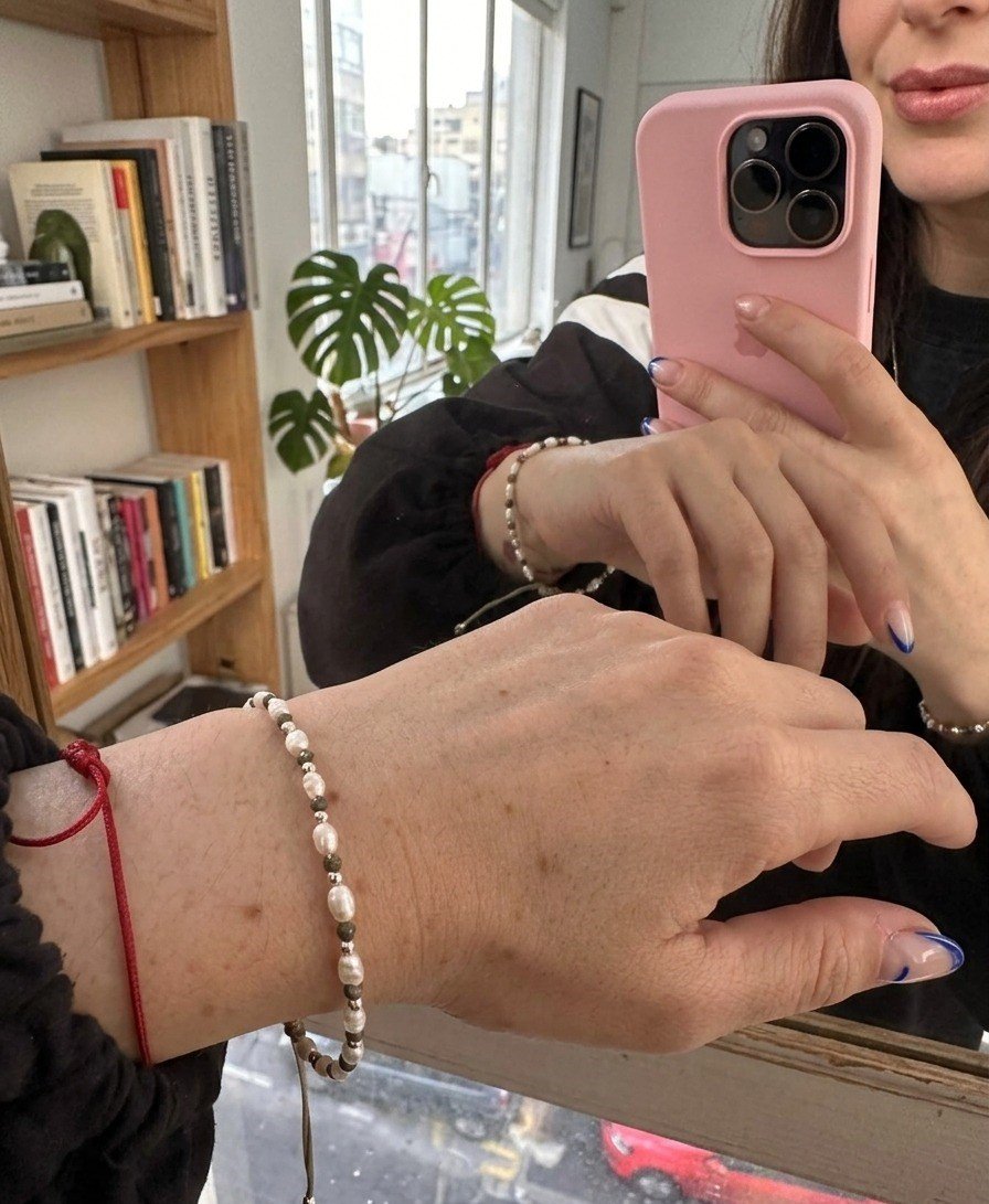 PULSERA HILO VERDE OSCURO CON PERLAS "AJUSTABLE"  CP-P