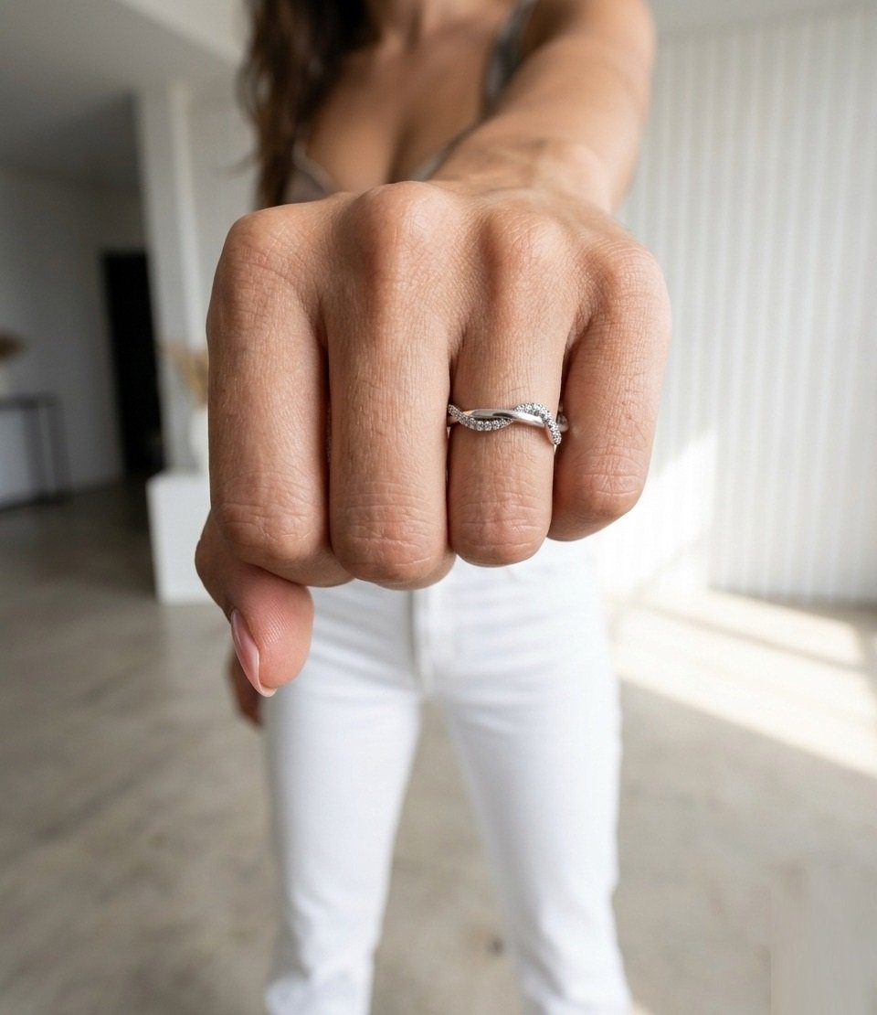 ANILLO OLA ENTRELAZADA PANDO C-109A