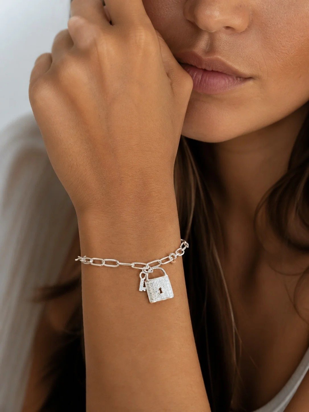 PULSERA ESLABON CON CANDADO 18cm C-23B