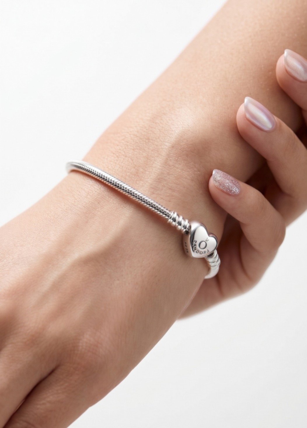 PULSERA PANDO CIERRE CORAZON 18cm