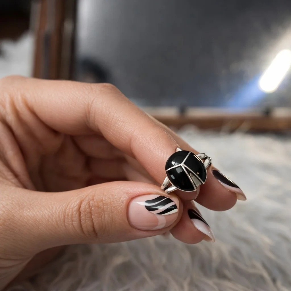 Anillo Nacar Negro  C-105A