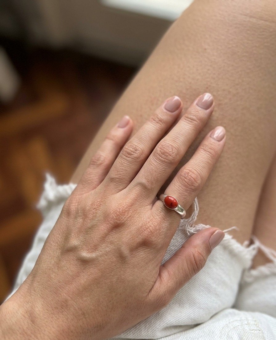 Anillo Piedra Rojo C-105A