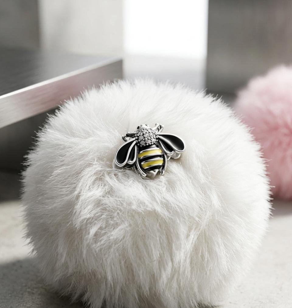 CHARMS ABEJA T-1C