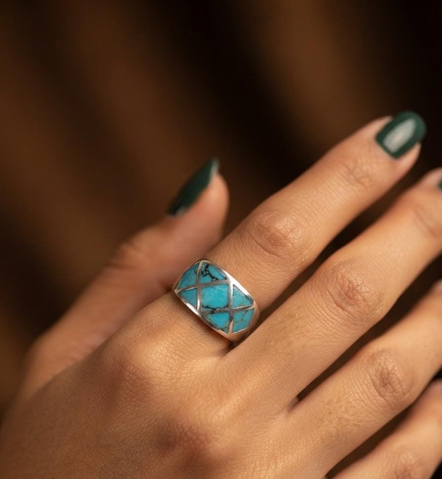 Anillo TRIANGULO TURQUESA "talle unico #12" C-105B