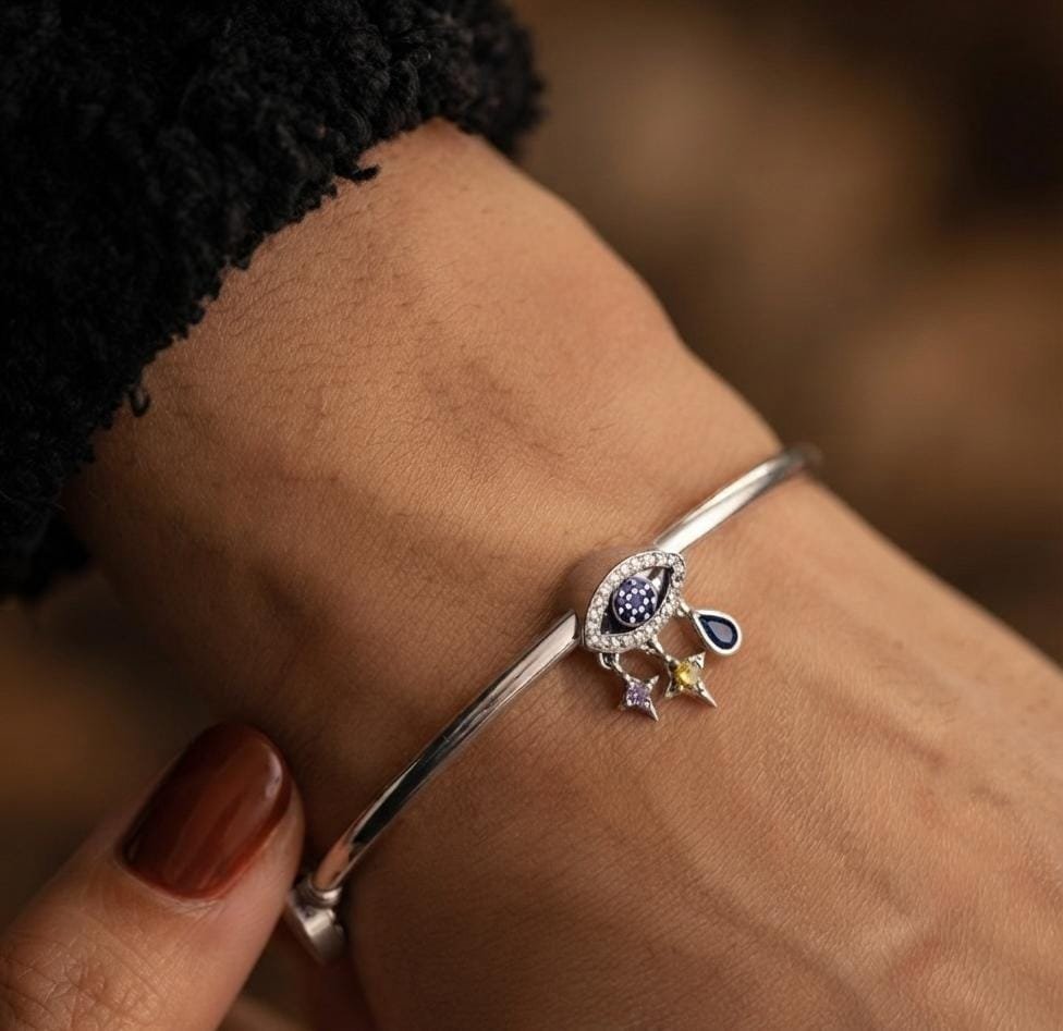 CHARMS OJO Y ESTRELLAS T-1D