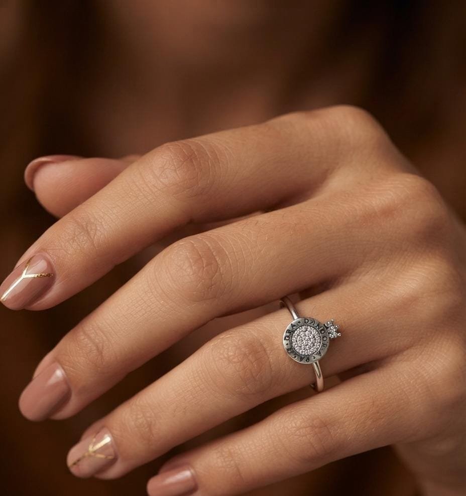 Anillo Pandora Corona "CON INSCRIPCION" C-109A
