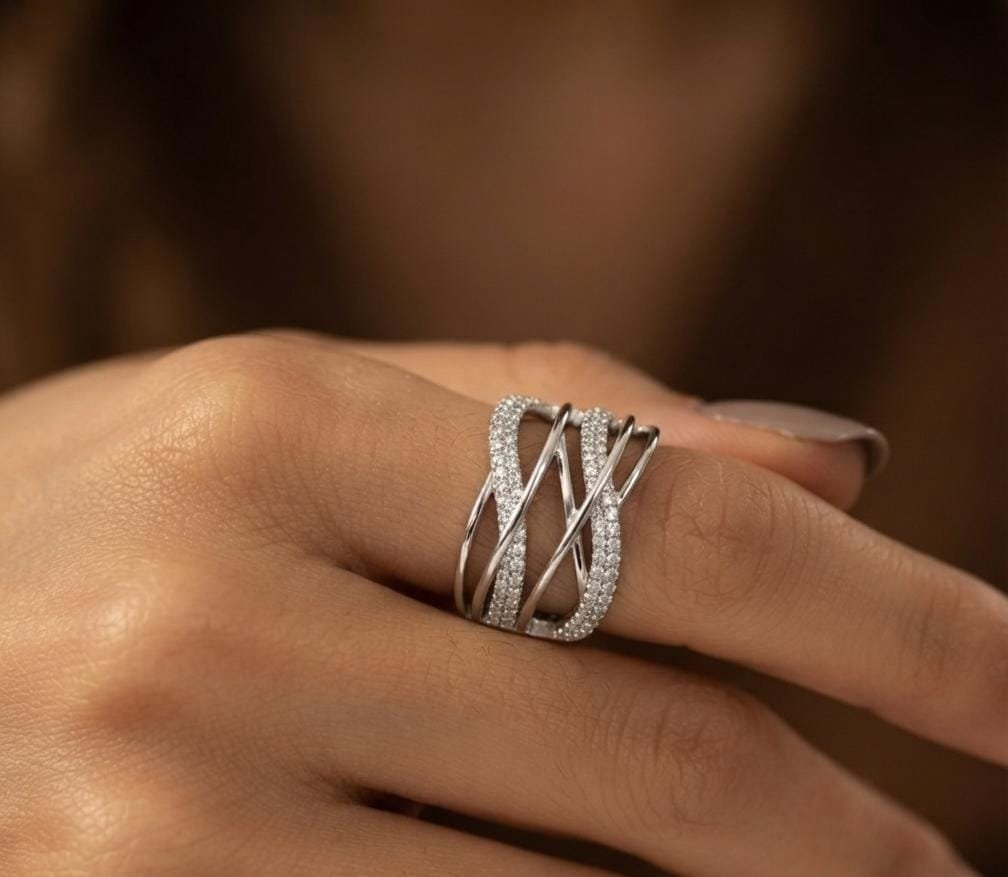 ANILLO ENTRELAZADO RODINADO C-117A
