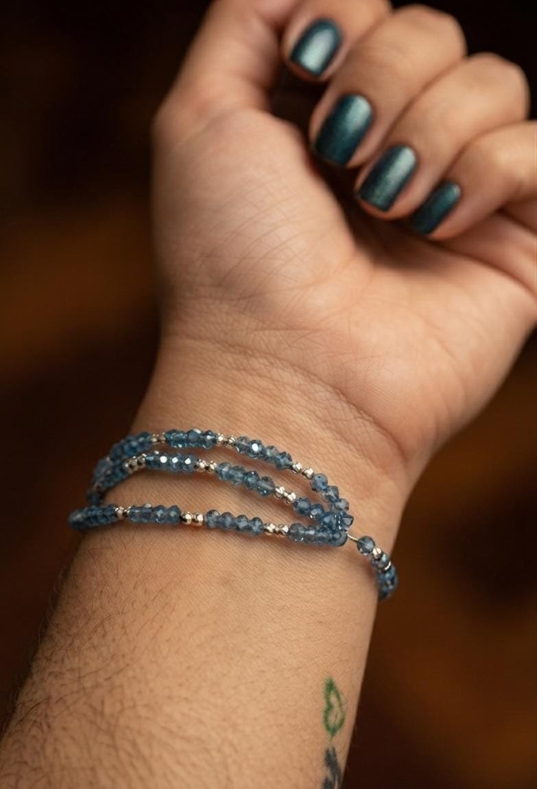 PULSERA TRIPLE PIEDRAS CELESTE 17cm C-23A