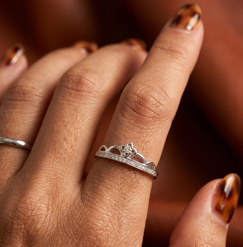 ANILLO TIARA RODINADO "TALLE UNICO #9" C-117A