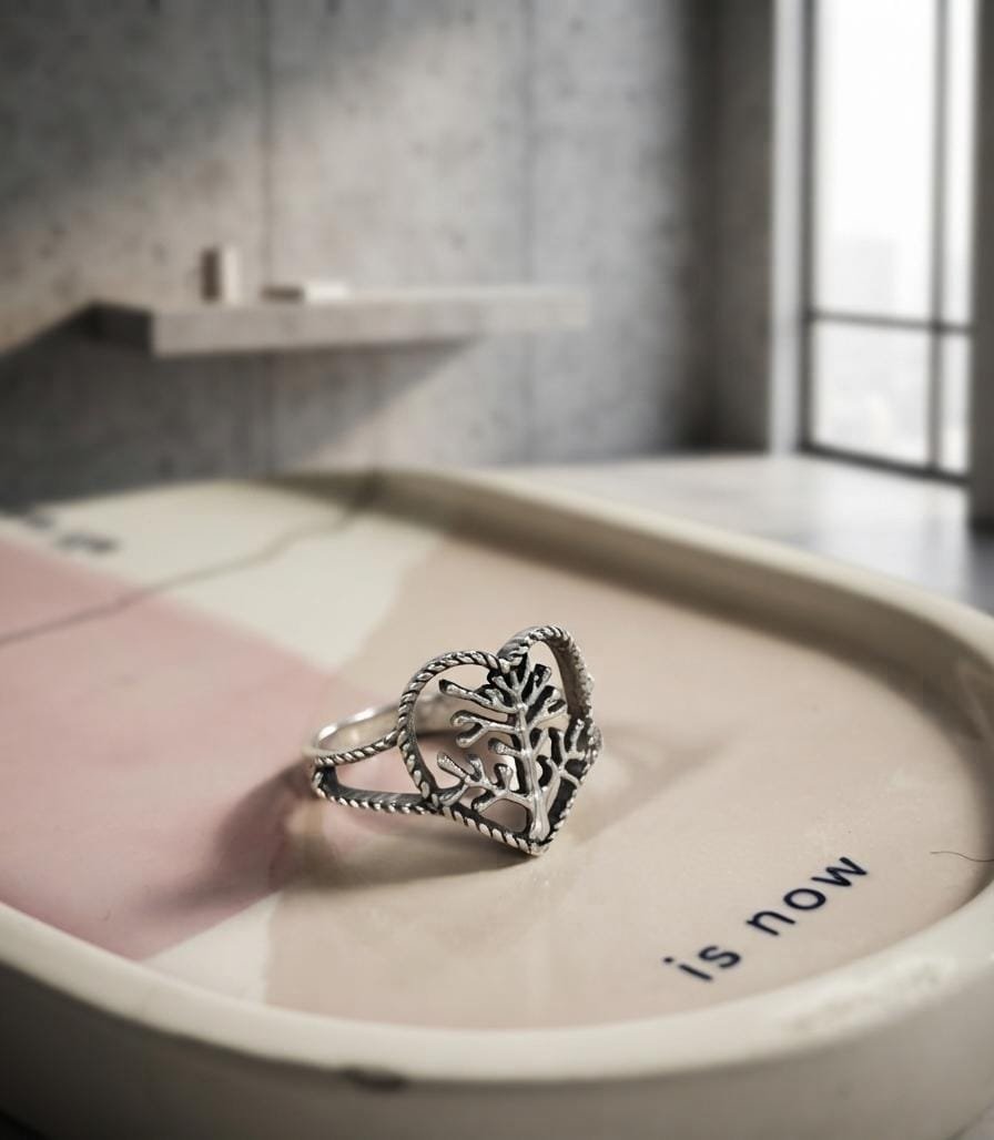 Anillo ARBOL CON CORAZON "talle unico #7" C-5C