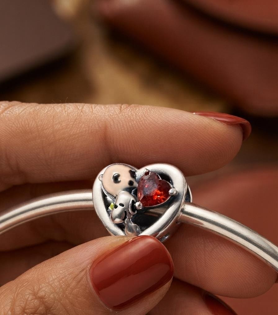 CHARMS SNOOPY T-1E