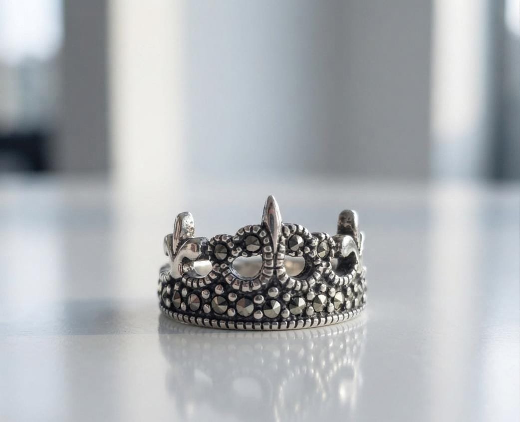 ANILLO DE CORONITA CON MARQUESITA C-102C