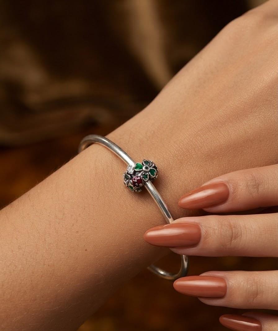 CHARMS TREBOL Y MARIQUITA T-1C