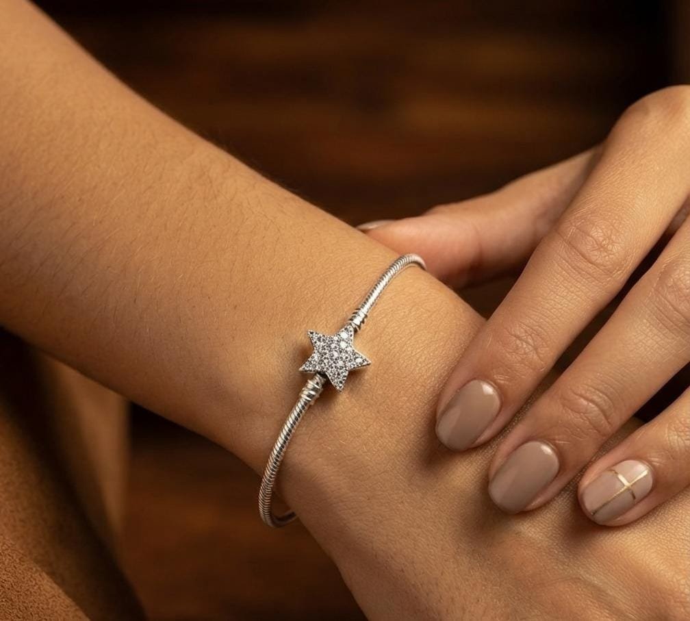 PULSERA SEMI RIGIDA CIERRE ESTRELLA CON CUBIC  18cm